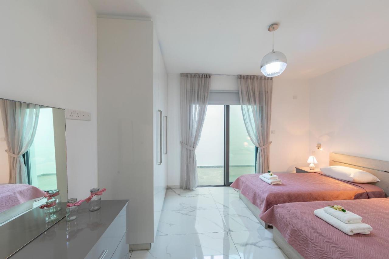 Villa Pleiades Paphos ภายนอก รูปภาพ