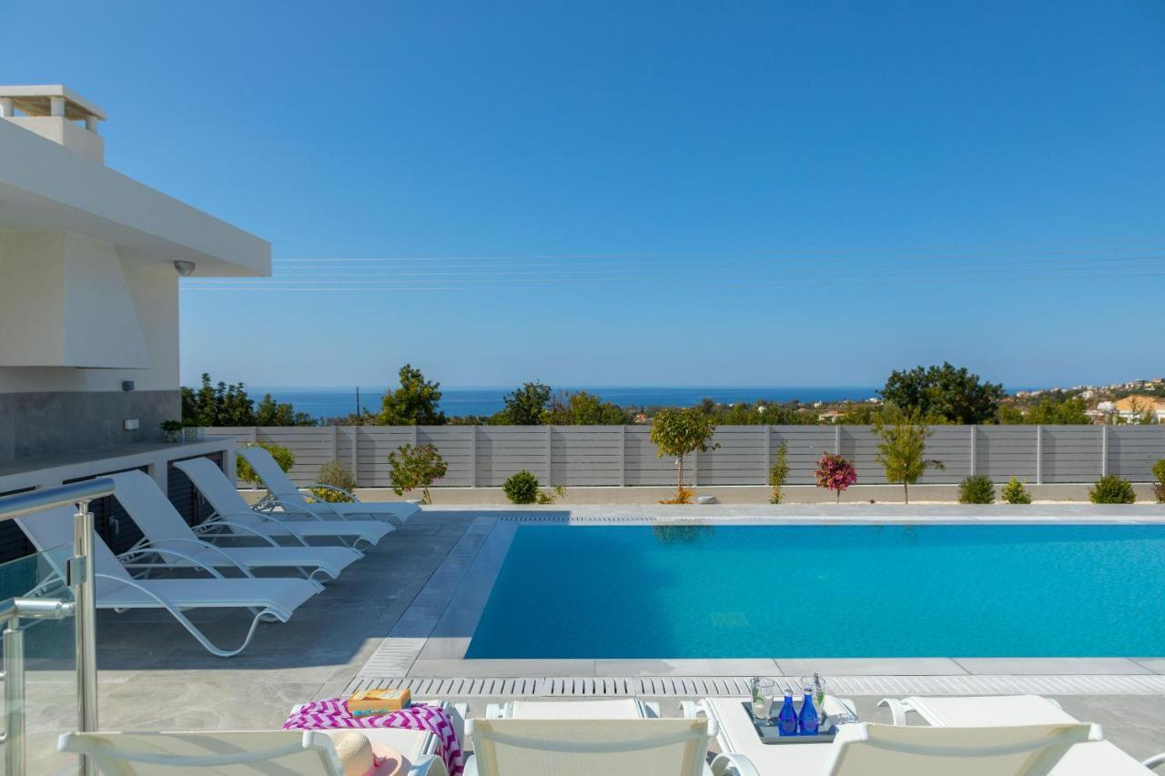 Villa Pleiades Paphos ภายนอก รูปภาพ